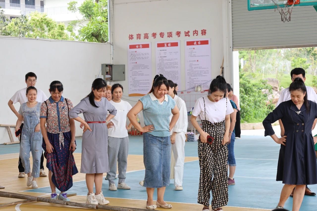 我校举行“五一”国际劳动节教职工游园活动 丨 乐动平台官网（中国）科技公司